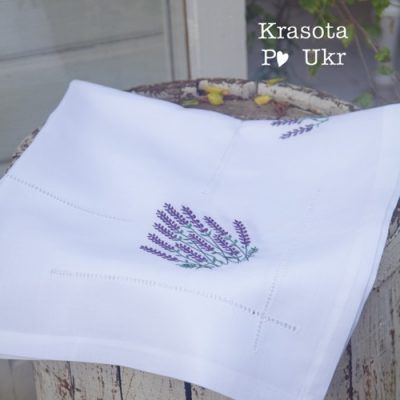 Біла скатертина з вишивкою “Бузкові квіточки” #007, розмір 150×220 см