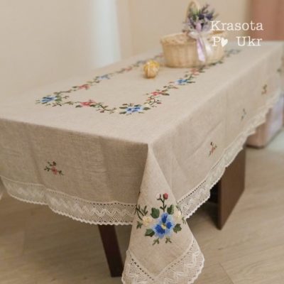 Натуральна скатертина з вишивкою “Блакитні квіти” #063, розмір 160×220 см