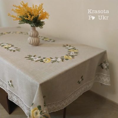 Лляна скатертина кольору льону з вишивкою соняшників #07-3, розмір 150×220 см