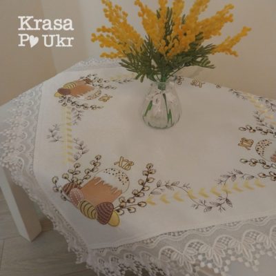 #352 Скатертина на стіл, дизайн “великодній мінімалізм” - 90*90 см