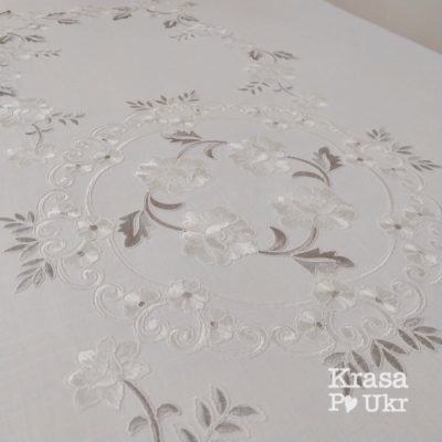 #275 Скатертина класична ллянна з вишивкою “сірі мальви” 150*220 см - біла