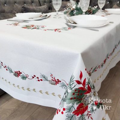 #1114-3 Новорічна скатертина біла або сіра, дизайн "Різдвяний снігур" (220*150 см)