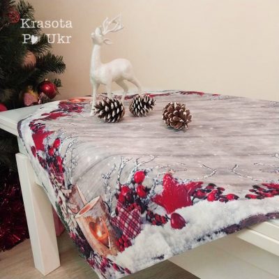 #1385 Скатертина 90*90 см, “Ранок Різдва” з зірочками, ялинкою і свічкою