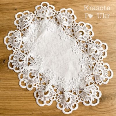 Серветка на кошик 40×30 см з білого атласу, колекція “Мінімалізм”