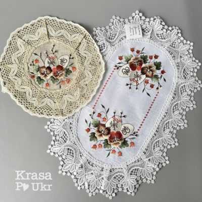 Комплект вишитих серветок «Великодня гармонія» 42×30 см (атлас) та 25 см (льон)