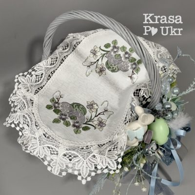 УПАКОВКА (6 ШТ) – атласна серветка на кошик – 44*30 см “Писанки та нарциси”
