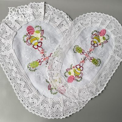 Серветка на кошик з білого льону “Весняні барви” (60*40 см або 45*30 см), льон
